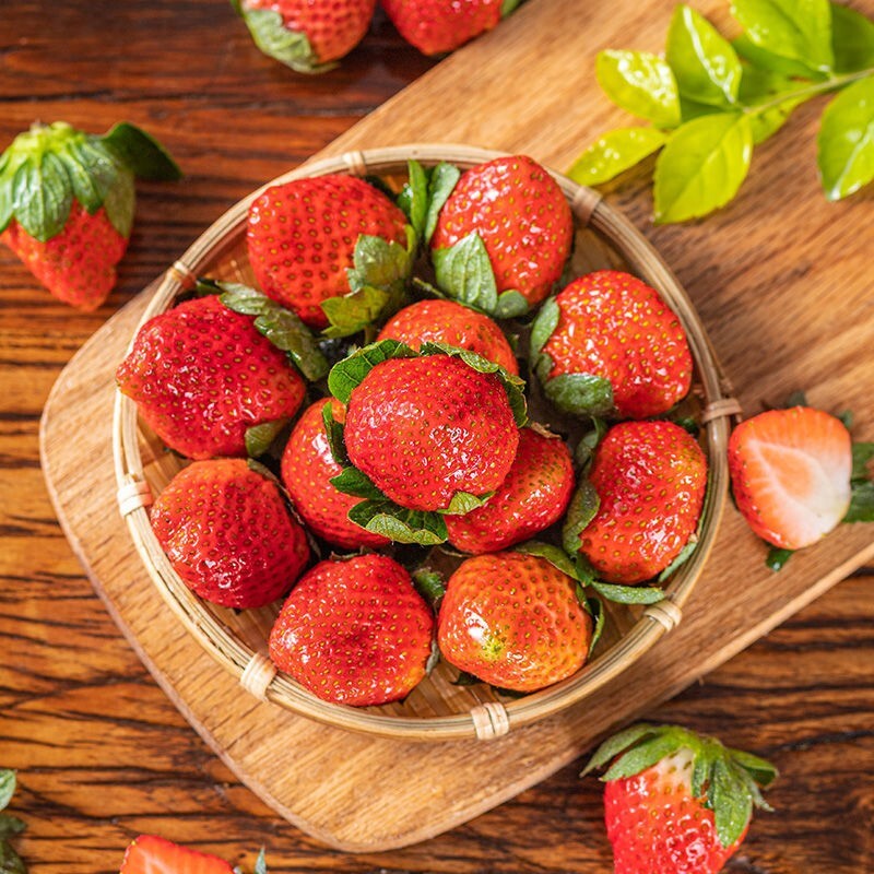 100+Red Strawberry Seeds Big Flesh Fruit Perennial Container Garden USA